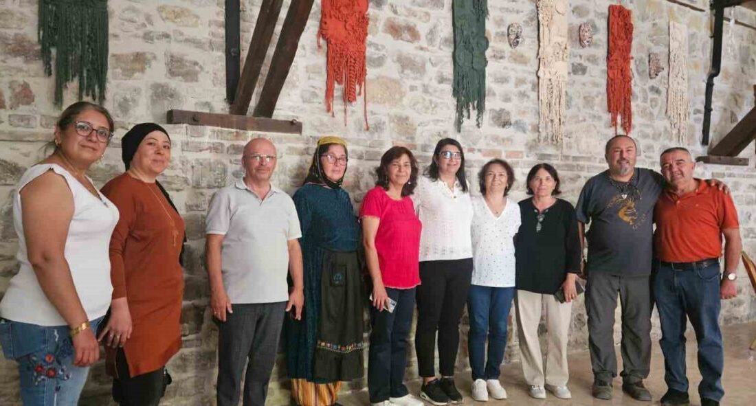 Denizli’nin Çivril ilçesinde bu yıl 27’ncisi düzenlenen Çivril Uluslararası Elma