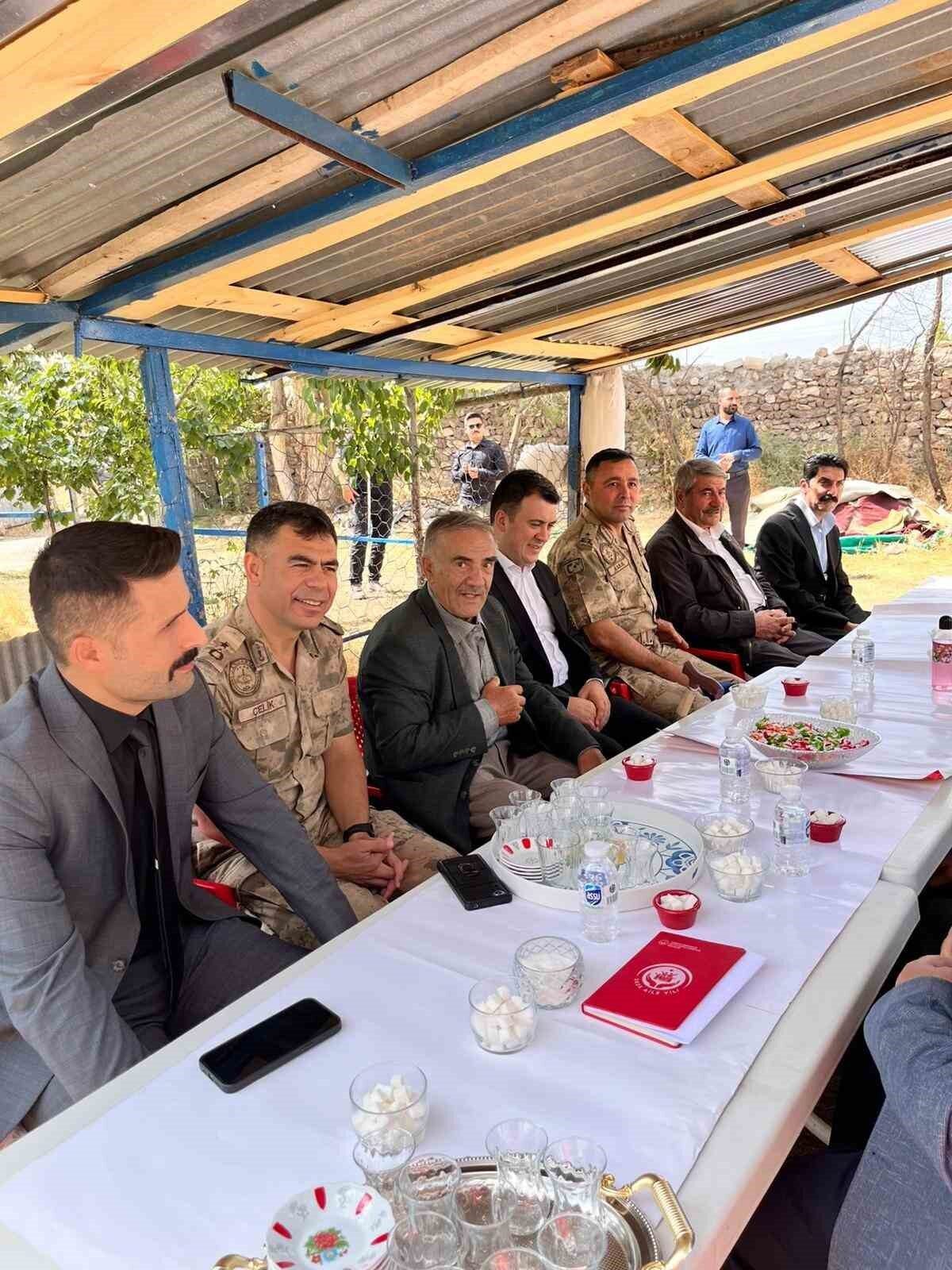 19 Eylül Gaziler Günü dolayısıyla Patnos’ta anlamlı bir ziyaret gerçekleştirildi.