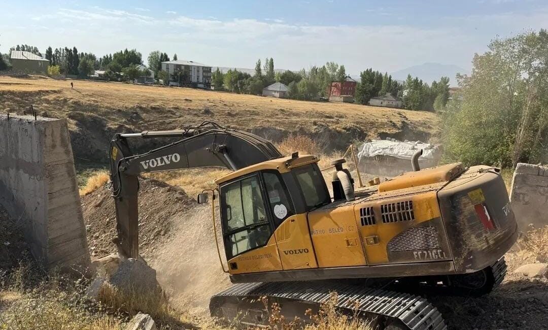 Patnos ilçesinde uzun yıllardır süregelen kalıcı içme suyu probleminin çözümüne