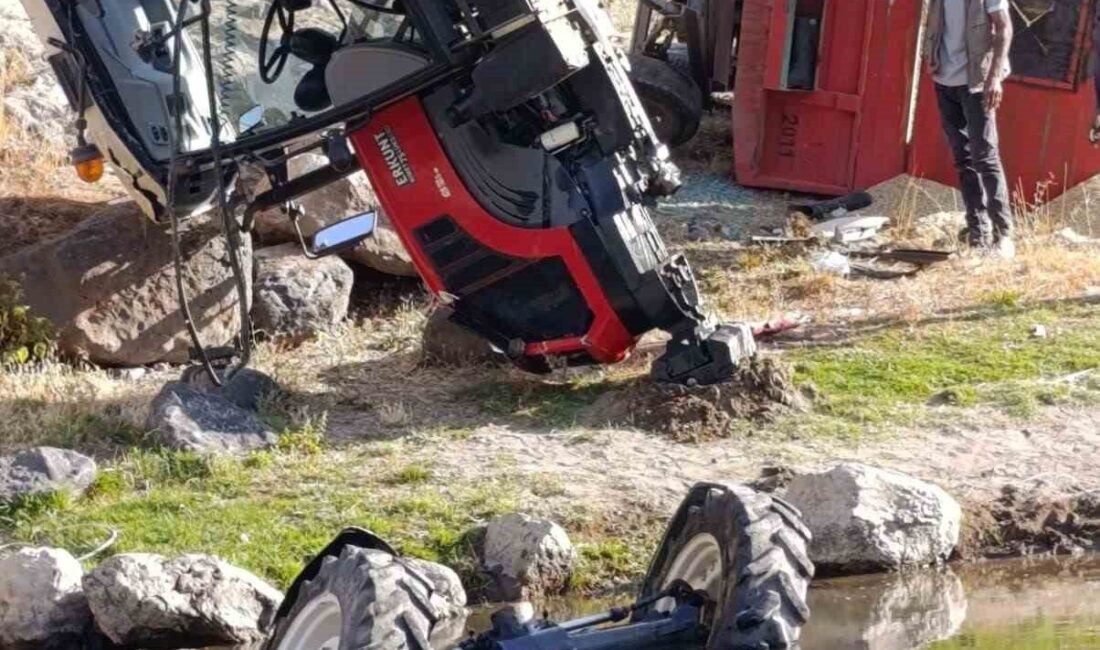 Ağrı’nın Patnos ilçesinde akşam saatlerinde meydana gelen kazada arpa yüklü