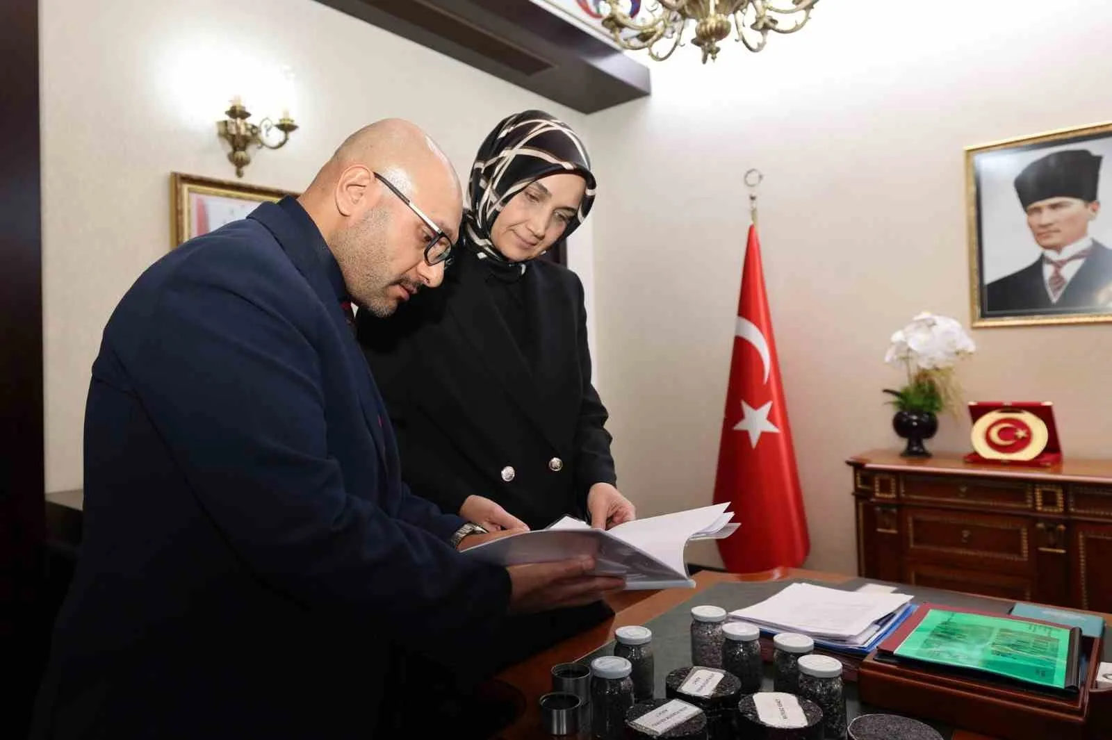 Afyonkarahisar İl Özel İdaresi tarafından plastik atıklardan asfalt üretimi yapılması