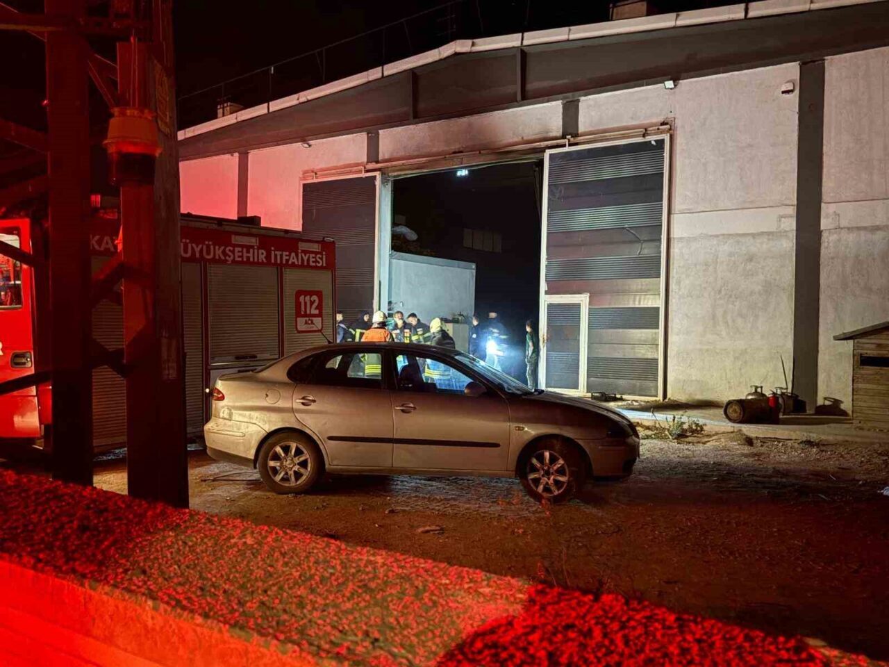 Kayseri’nin Kocasinan ilçesinde bulunan bir plastik fabrikasında çıkan yangın büyümeden