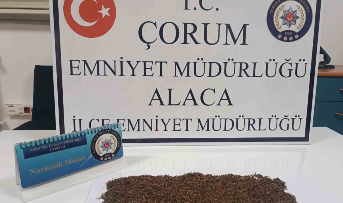 Çorum’un Alaca ilçesinde, polisin “dur” ihtarına uymayarak kaçmaya çalışan 3