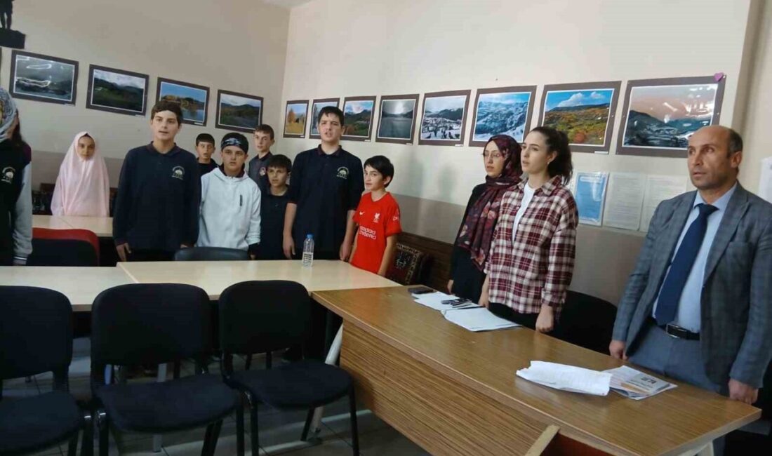 Ardahan’ın Posof ilçesinde Mevlid-i Nebi haftası dolayısıyla Aşık Sabit Müdami