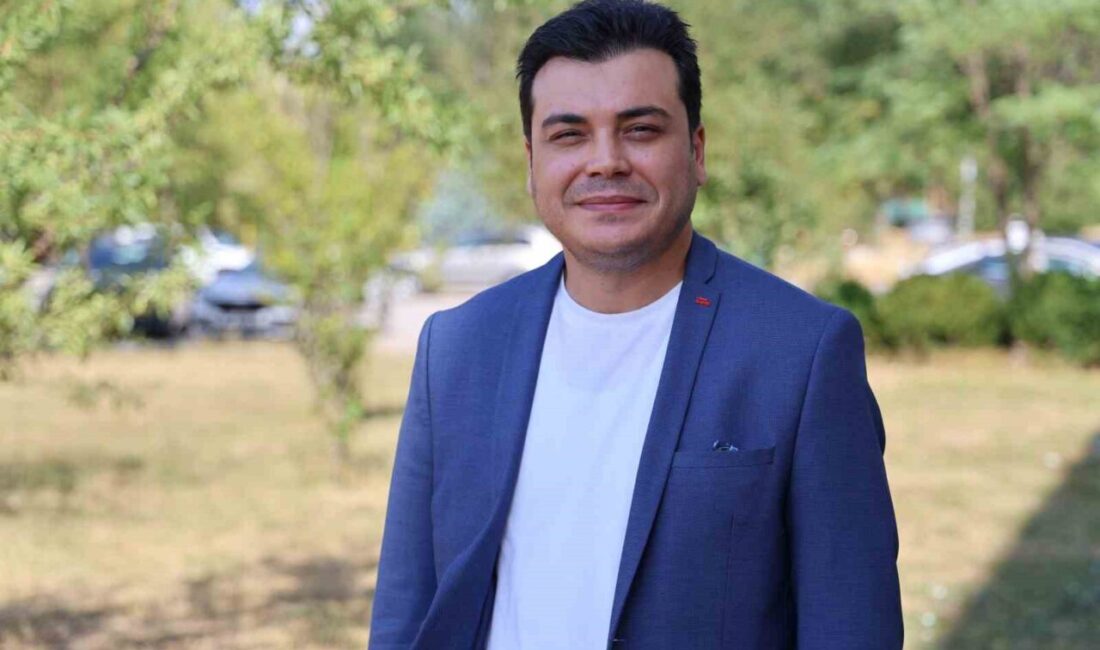 Sivas Cumhuriyet Üniversitesi Sosyal Hizmetler Bölümü Öğretim Üyesi Prof. Dr.