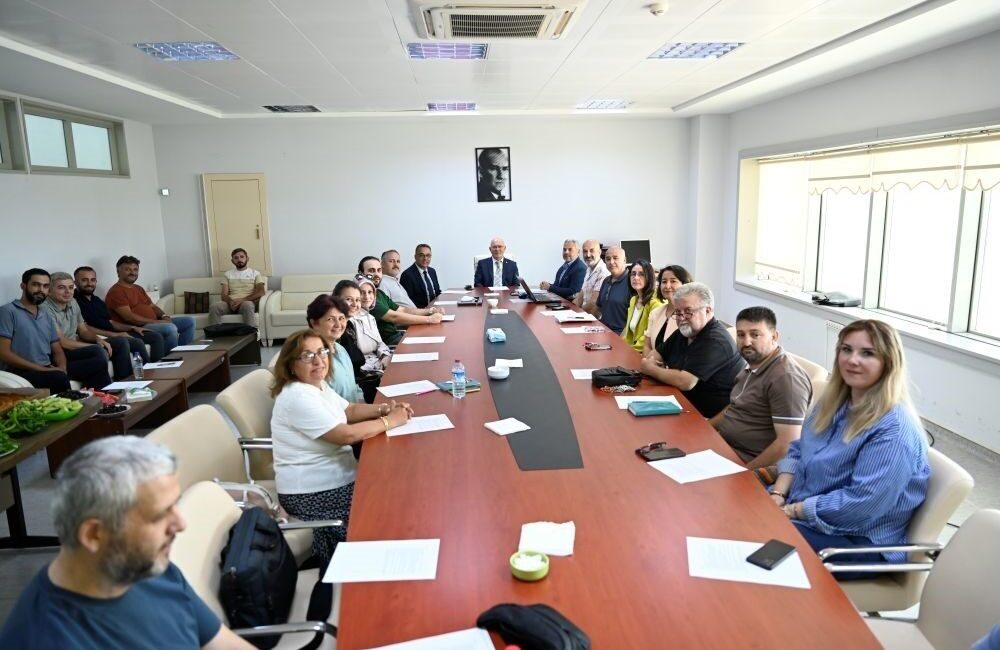 Uşak Üniversitesi Teknik Bilimler Meslek Yüksekokulu 2025-2026 eğitim öğretim yılı