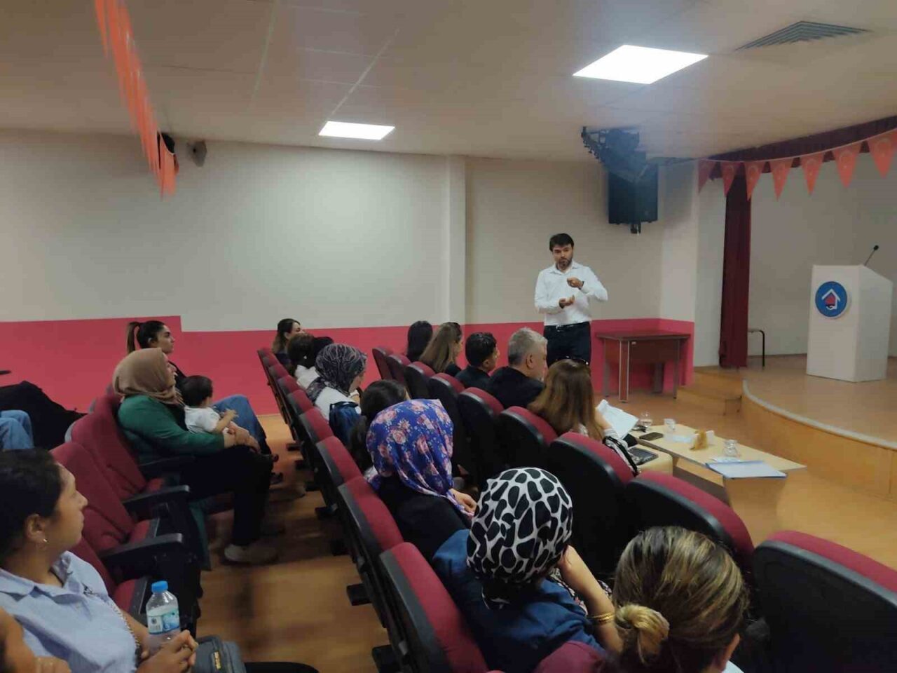 Malatya’nın Hekimhan ilçesinde, Battalgazi Rehberlik ve Araştırma Merkezi (RAM) uzmanları