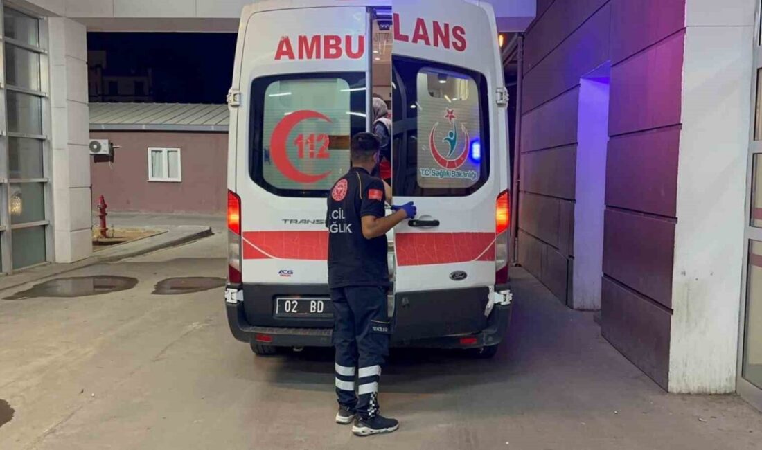 Adıyaman’da, kapağı açık bırakılan rögar çukuruna düşen motosiklet sürücüsü ağır