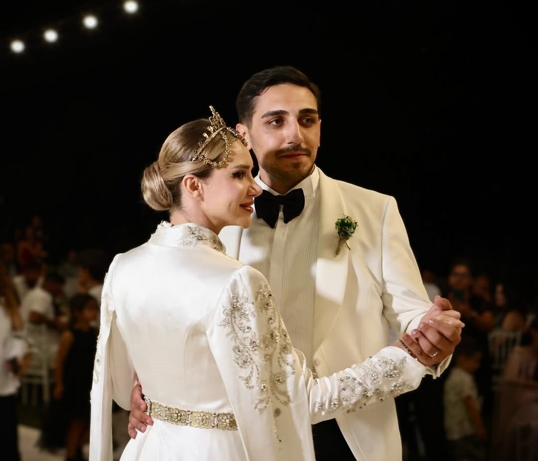 Türk iş insanı Bekir Ali Karakaş ile 2023 yılında evlenen