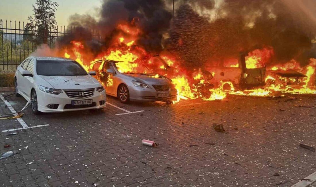 Rus ordusunun Ukrayna’nın farklı bölgelerine füze ve insansız hava araçlarıyla