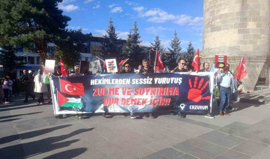 Erzurum’da hekimler ve sağlık çalışanları, İsrail’in Gazze’ye yönelik saldırılarını protesto
