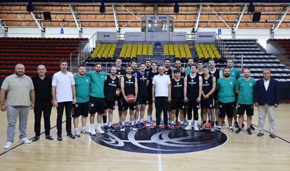 Yeni sezonda şampiyonluk parolasıyla sahaya çıkacak olan Sakarya Büyükşehir Basketbol’un