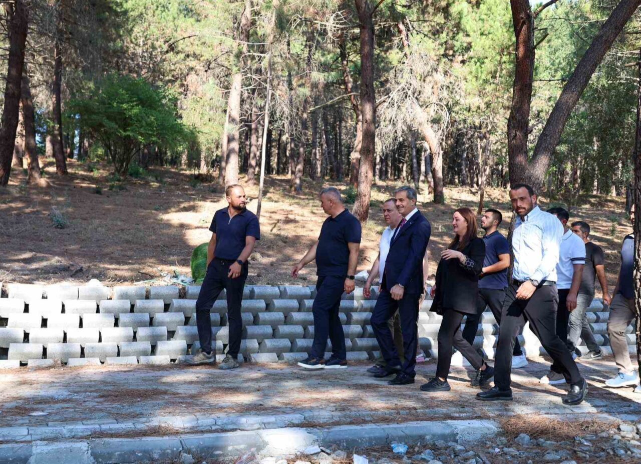 Sakarya Büyükşehir Belediyesi’nin Serdivan’da doğanın içinde yapımına başladığı Huzur Koridoru