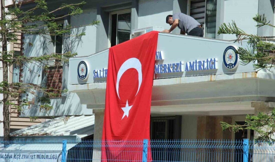 İzmir’in Balçova ilçesinde 1. Sınıf Emniyet Müdürü Polis Başmüfettişi Muhsin