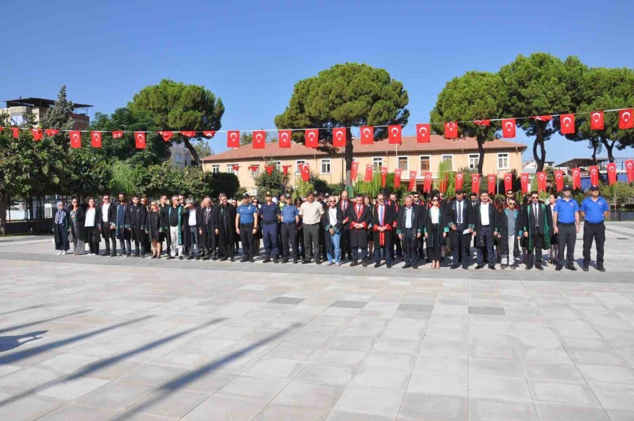 Manisa’nın Salihli ilçesinde düzenlenen törenle 2025-2026 adli yılı açılışı gerçekleştirildi.