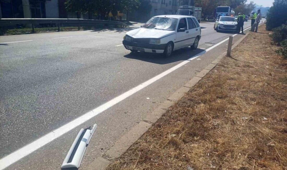 Manisa’nın Salihli ilçesinde otomobilin çarptığı 60 yaşındaki kadın, kaldırıldığı hastanede