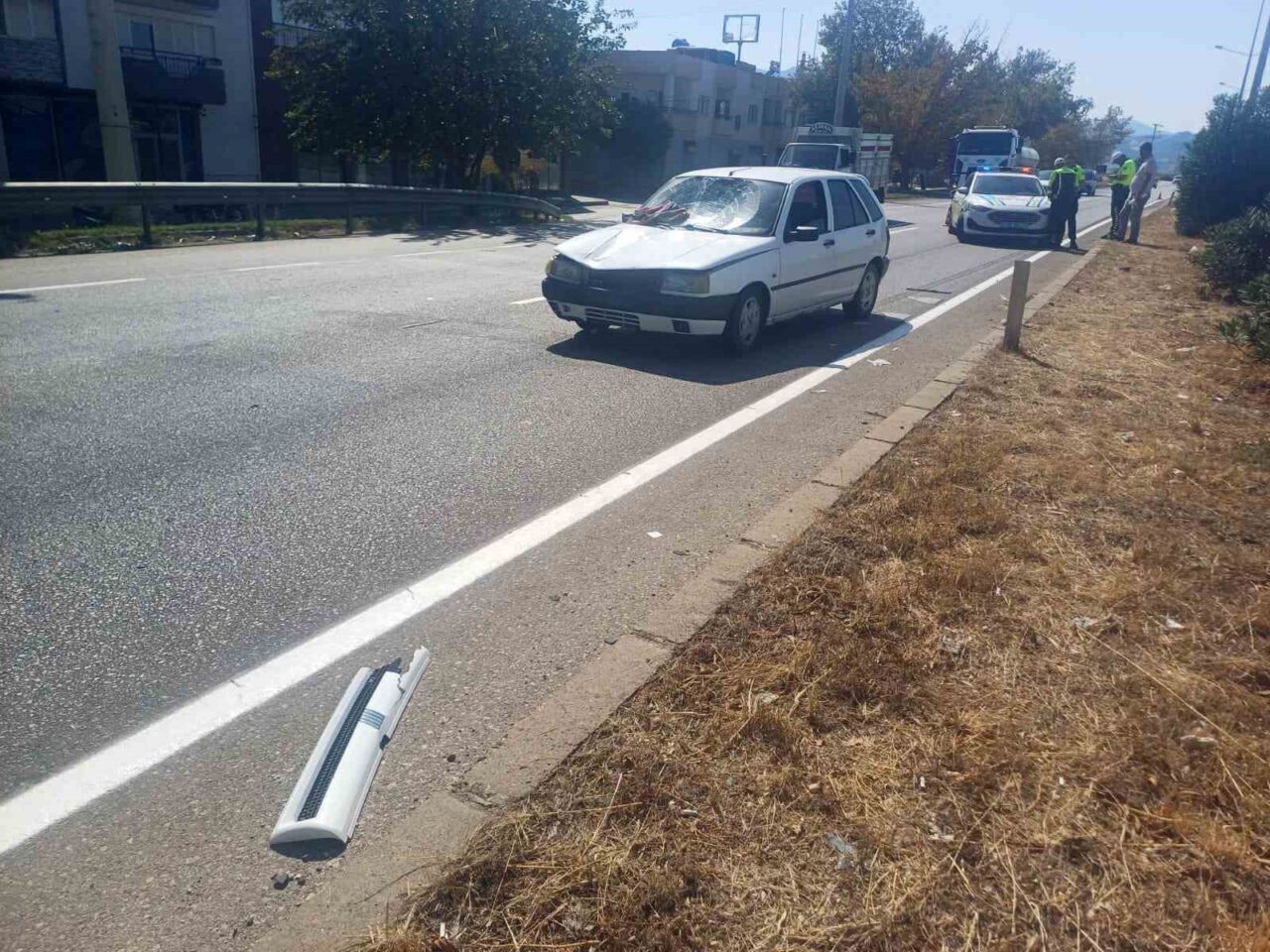 Manisa’nın Salihli ilçesinde otomobilin çarptığı 60 yaşındaki kadın, kaldırıldığı hastanede