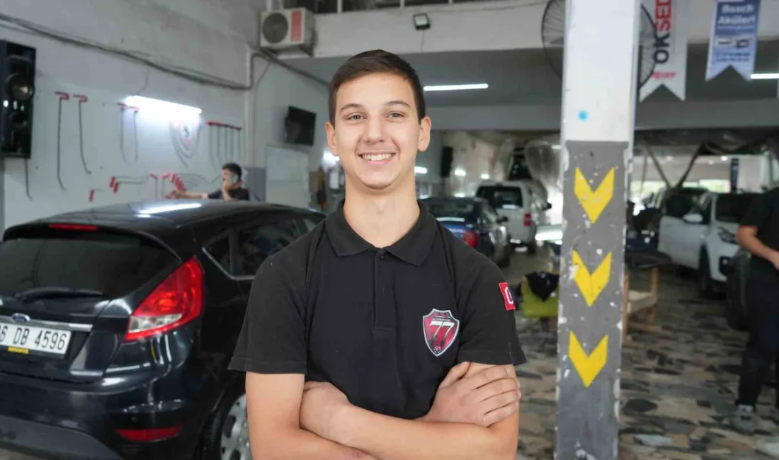 Samsun’da yılın çırağı seçilen 16 yaşındaki Emrullah Orhan, “Ustamdan öğrendiğim