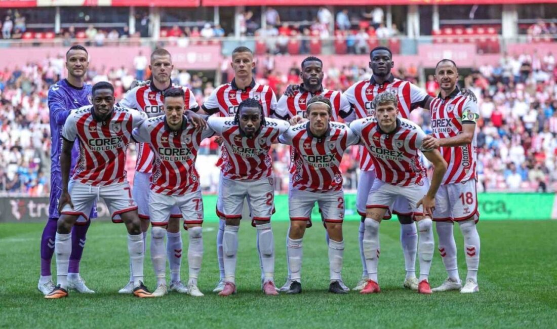 Süper Lig ekiplerinden Samsunspor, 2 dönemlik transfer yasağının ardından kadrosunu