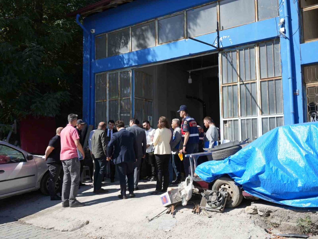 Kastamonu’da kaporta tamiri ve boya sebebiyle çıkan ve bir kişinin