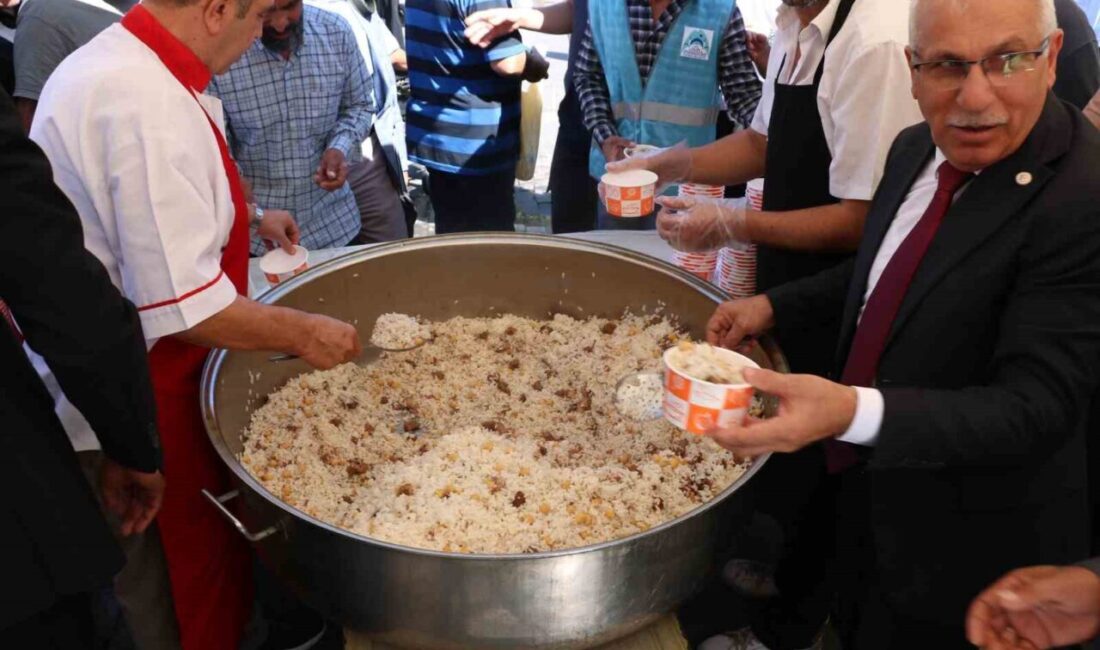 Şanlıurfa’da ahilik haftası kapsamında ticaret il müdürlüğü tarafından 3 bin