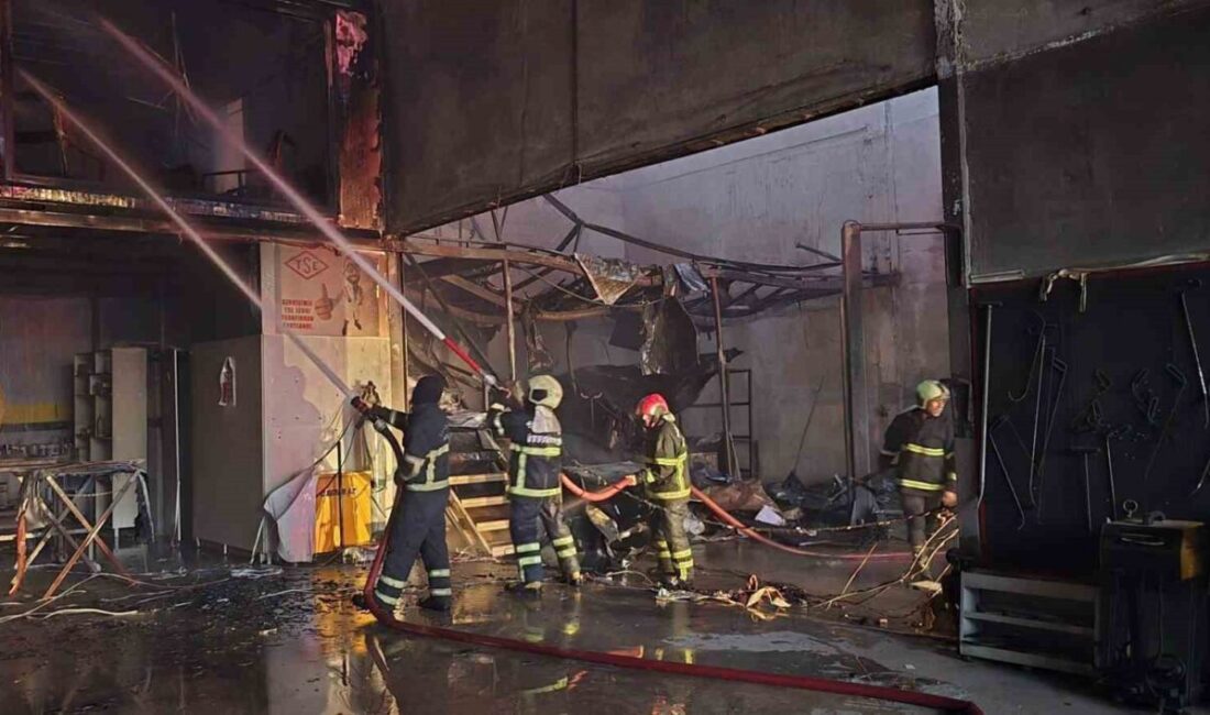 Şanlıurfa’da bir iş yerinde çıkan yangın, 8 araç ve 18