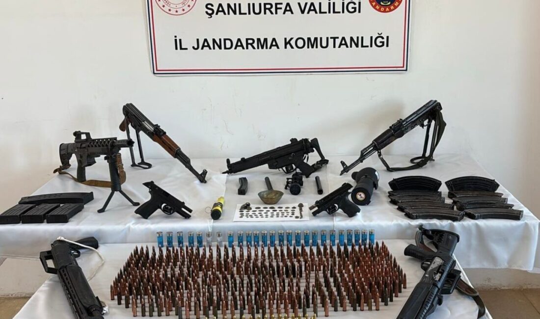 Şanlıurfa’da jandarma ekipleri tarafından silah kaçakçılarına yönelik düzenlenen operasyonla çok