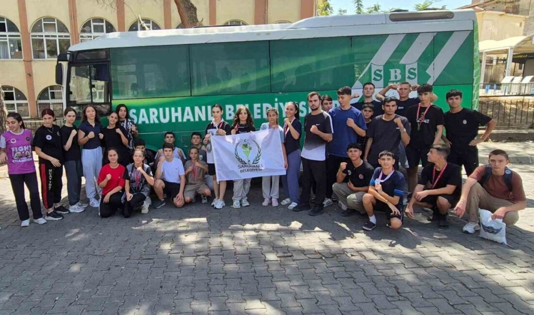 Aydın’da düzenlenen İller Arası Muaythai Zafer Kupası’nda Saruhanlı Belediyesi sporcuları