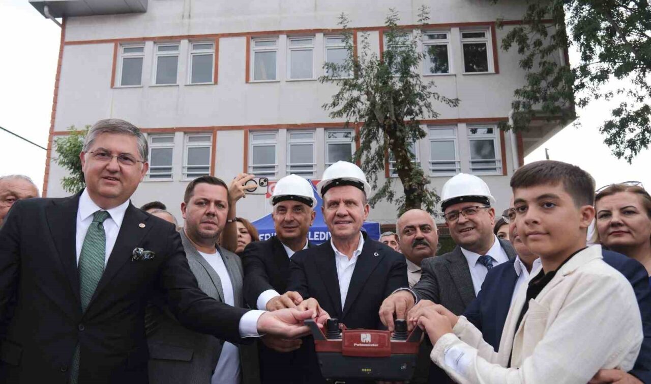 Türkiye Belediyeler Birliği (TBB) Başkan Vekili ve Mersin Büyükşehir Belediye