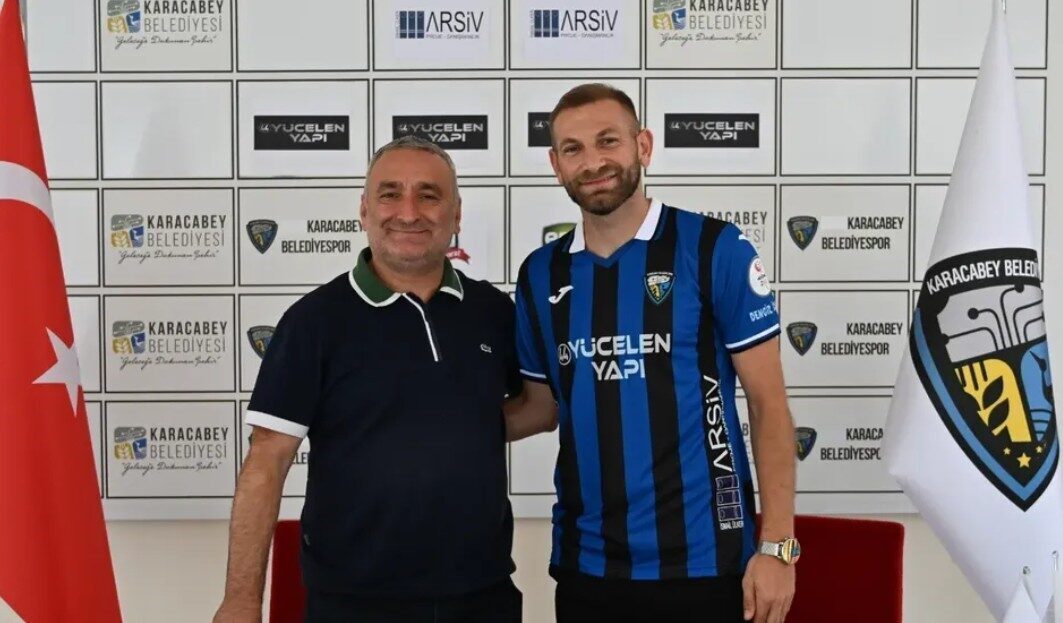 Bursaspor’un geçtiğimiz sezonki şampiyon kadrosunda yer alan Sedat Cengiz, Karacabey