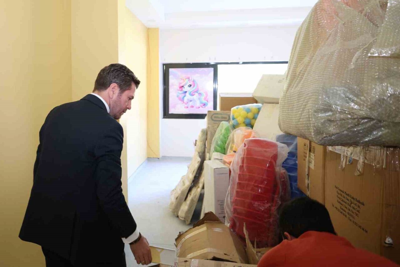 Tavas Belediyesi tarafından hızla hizmete hazırlanan Çocuk Gelişim Merkezine, Şehit