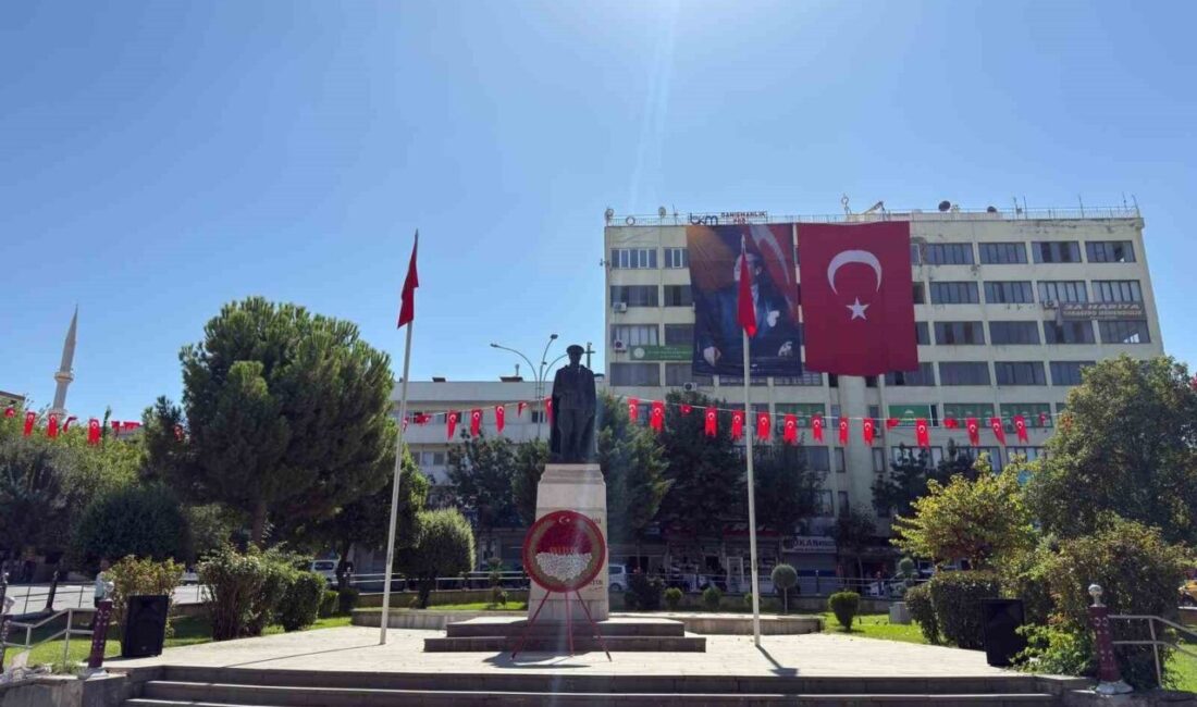 Cumhuriyetin kurucusu gazi Mustafa Kemal Atatürk’ün 16. Kolordu Komutanı olarak