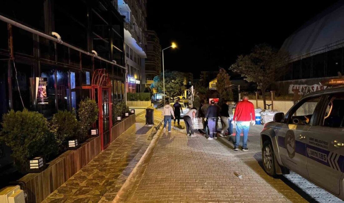 Siirt Belediyesi Zabıta Müdürlüğü ekipleri, kent düzeni ve halk sağlığını