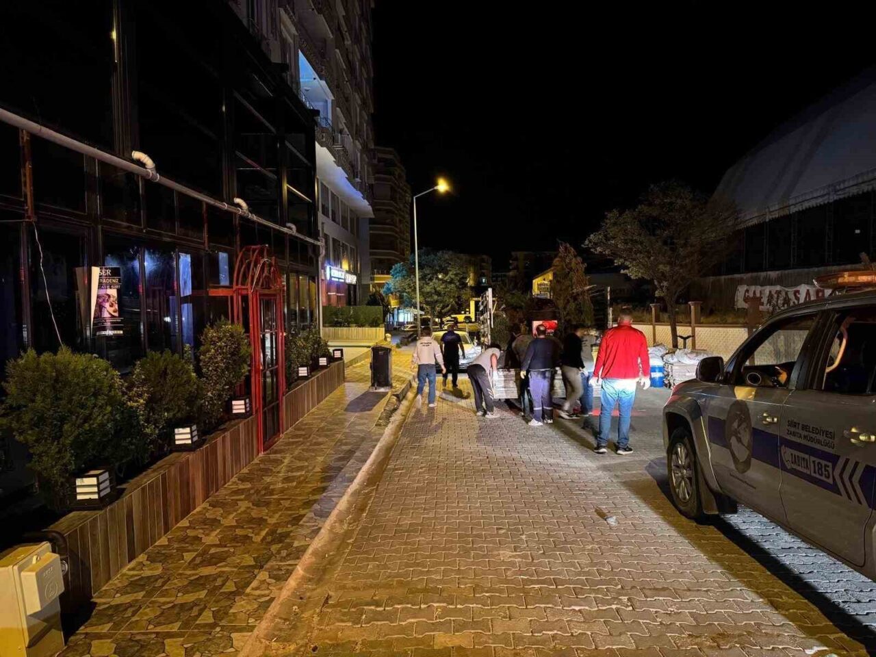 Siirt Belediyesi Zabıta Müdürlüğü ekipleri, kent düzeni ve halk sağlığını