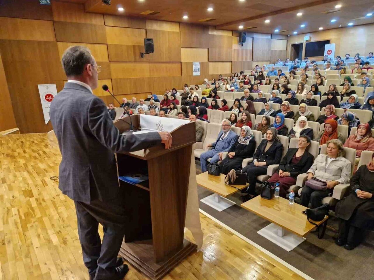 Sinop İl Müftüsü Paşa Bektaş, Ayancık ilçesinde “Peygamberimiz ve Aile”