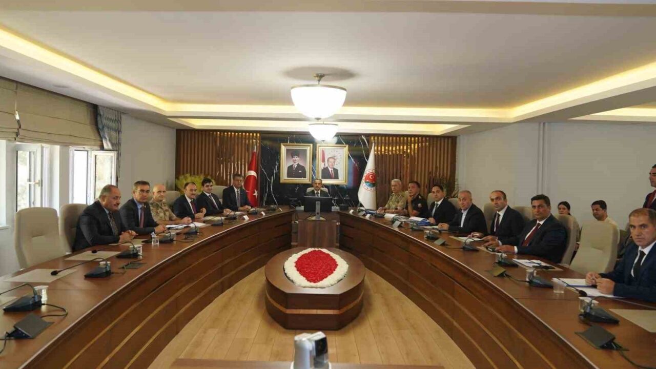 Şırnak’ta Vali Vali Birol Ekici başkanlığında 2025-2026 eğitim öğretim yılı