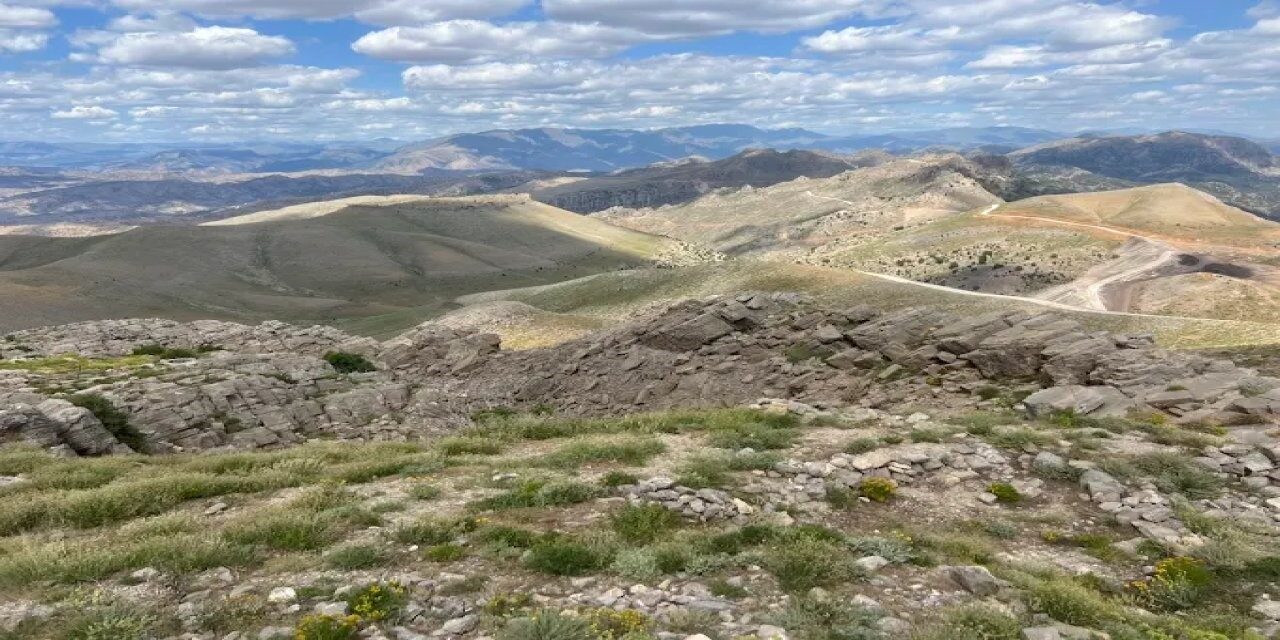 Şırnak Milletvekili Arslan Tatar, Hz. Nuh’un gemisinin durduğu Cudi Dağı