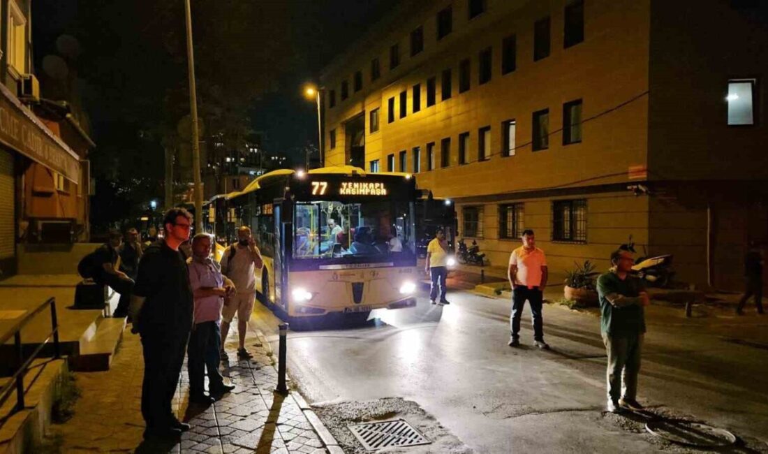Şişli’de bir iş yerinde çıkan yangın, mahalle sakinlerini korkuttu. Kontrol