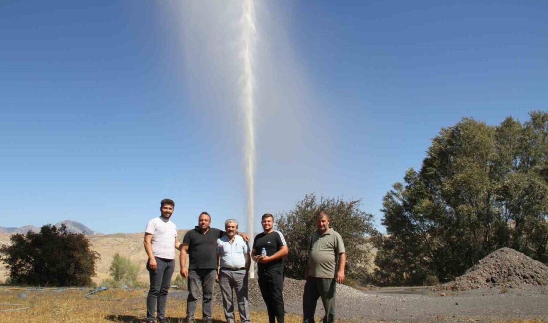 Sivas’ın Suşehri ilçesinde, ineklerine içirmek içi su sondajı yapan çiftçi