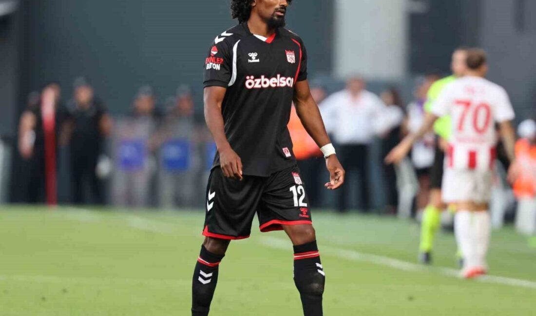 Özbelsan Sivasspor, Kongolu futbolcu Samuel Moutoussamy ile yollarını ayırdı. Sivasspor,