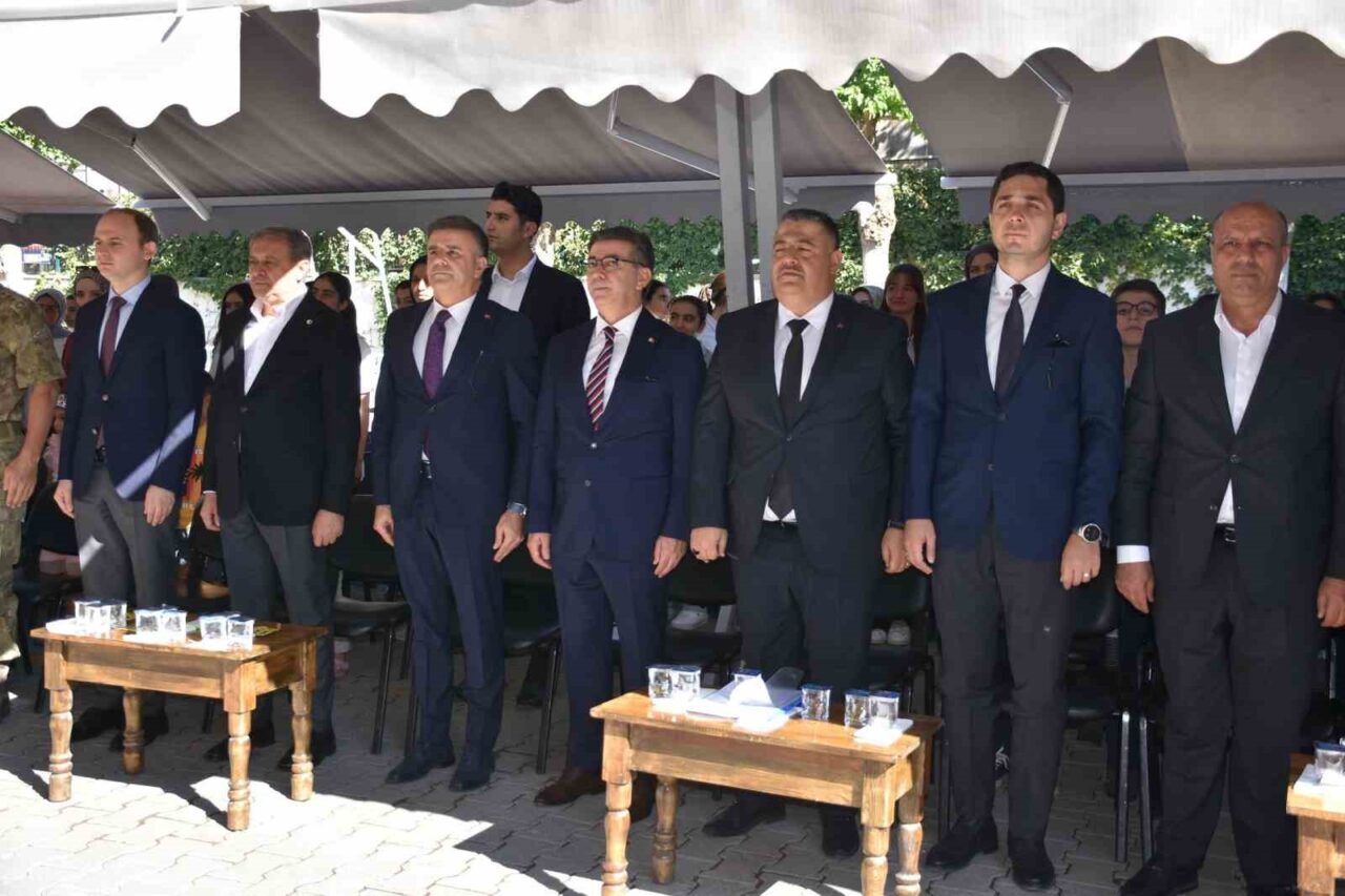 Şanlıurfa’nın Siverek ilçesinde, 2025-2026 eğitim öğretim yılının başlamasıyla birlikte İlköğretim