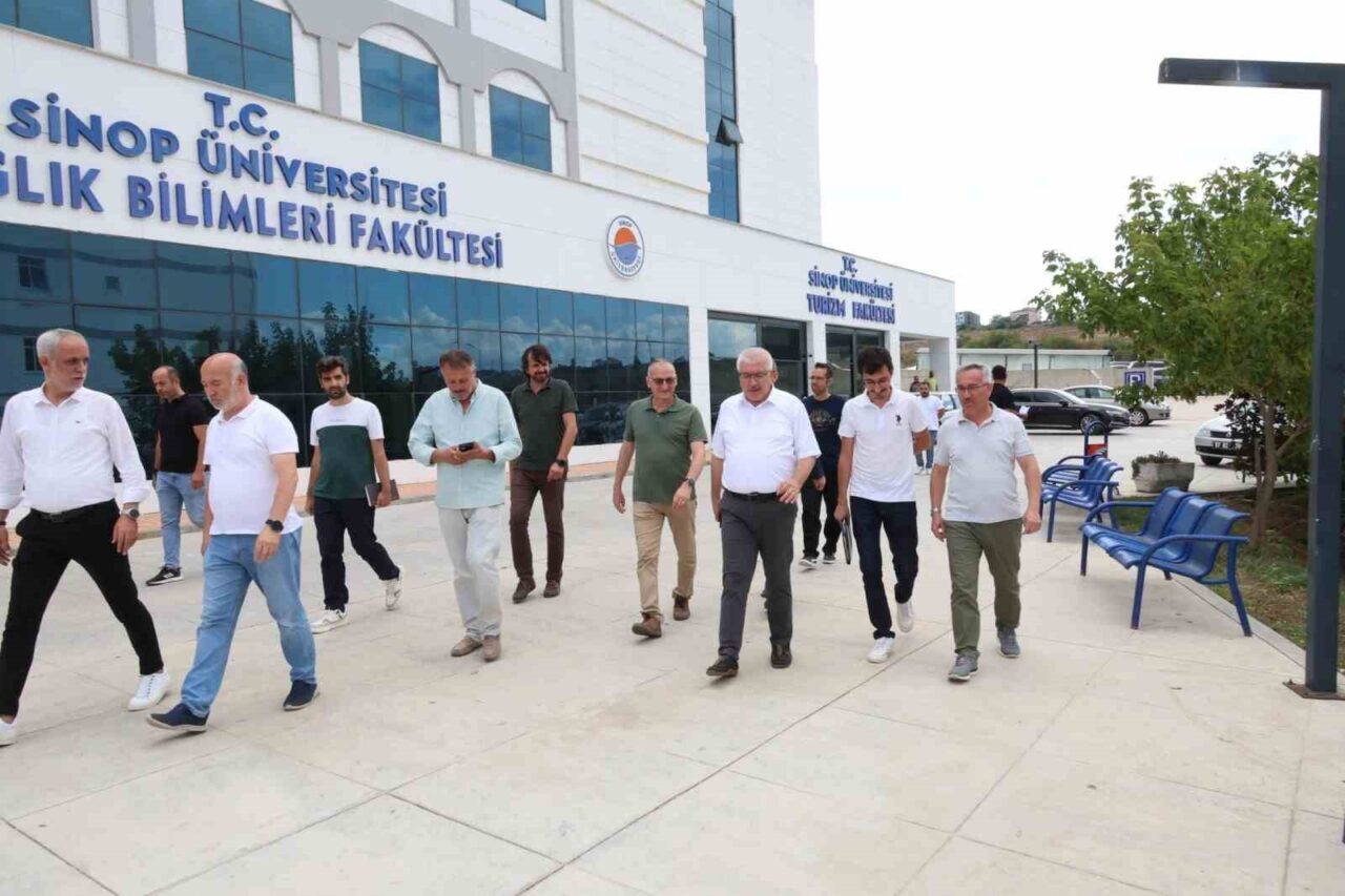 Sinop Üniversitesi (SNÜ), 2025-2026 eğitim-öğretim yılı öncesinde kampüs genelinde yoğun