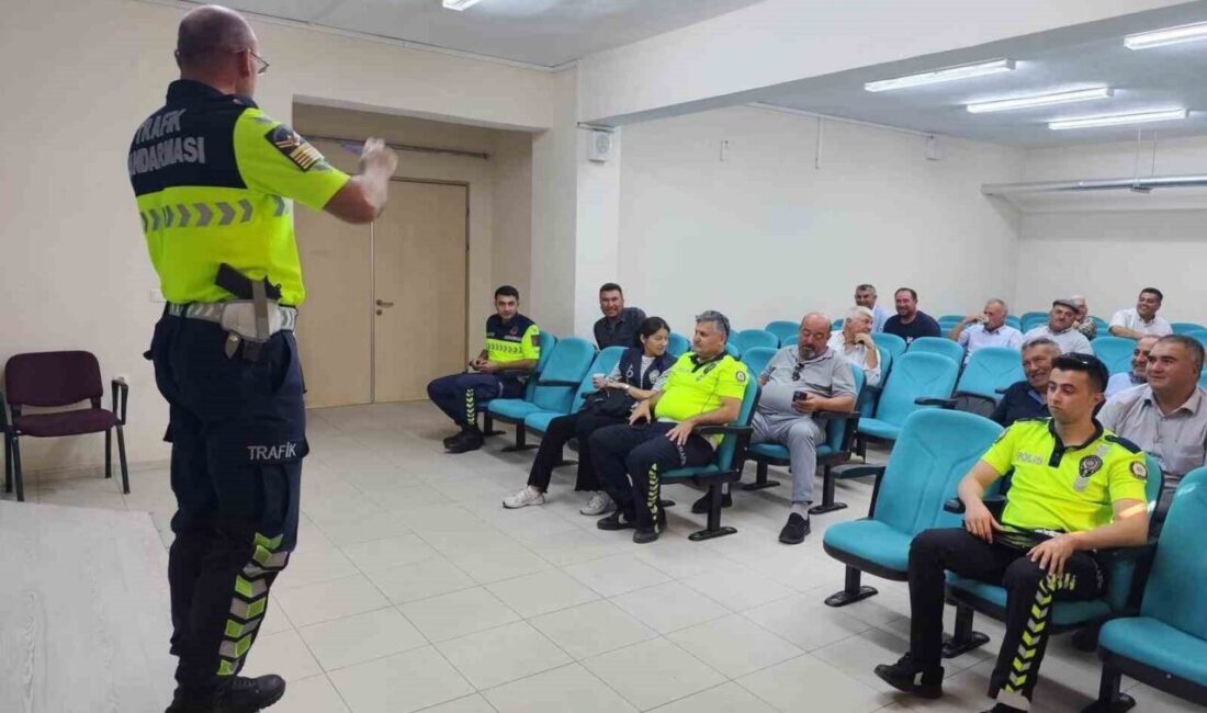 Manisa’nın Sarıgöl ilçesinde, 2025-2026 eğitim-öğretim yılı öncesinde taşımalı eğitim şoförlerine