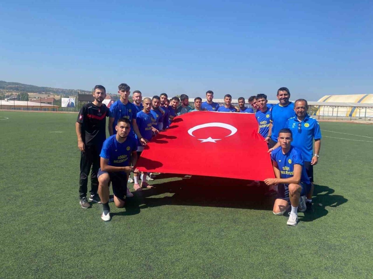 Söğütspor perşembe günü oynayacağı zorlu zorlu Bursaspor maçının hazırlıklarını sürdürüyor.