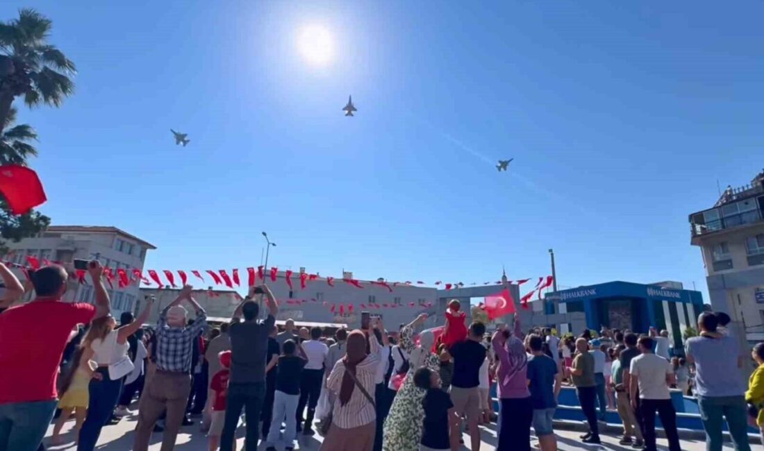 Aydın’ın Söke ilçesinde kurtuluş günü kutlama törenlerine Hava Kuvvetleri Komutanlığı