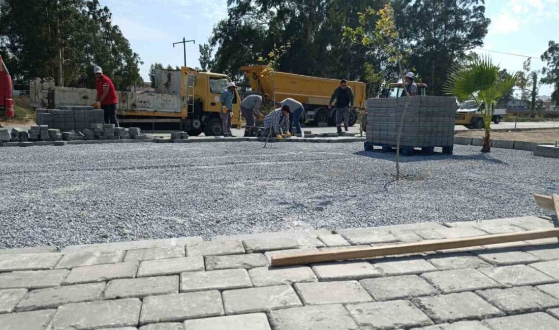 Söke Belediyesi Park ve Bahçeler Müdürlüğü ekipleri tarafından yürütülen çalışmalar