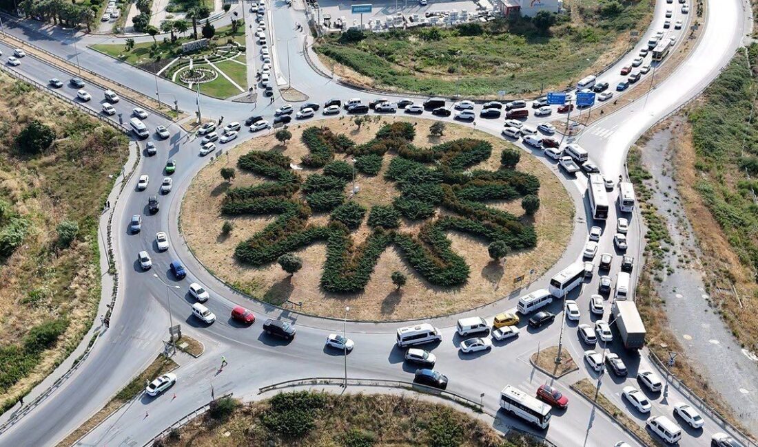 Türkiye’nin trafik yoğunluğu en fazla yollarından İzmir-Söke-Bodrum Karayolu üzerinde bulunan