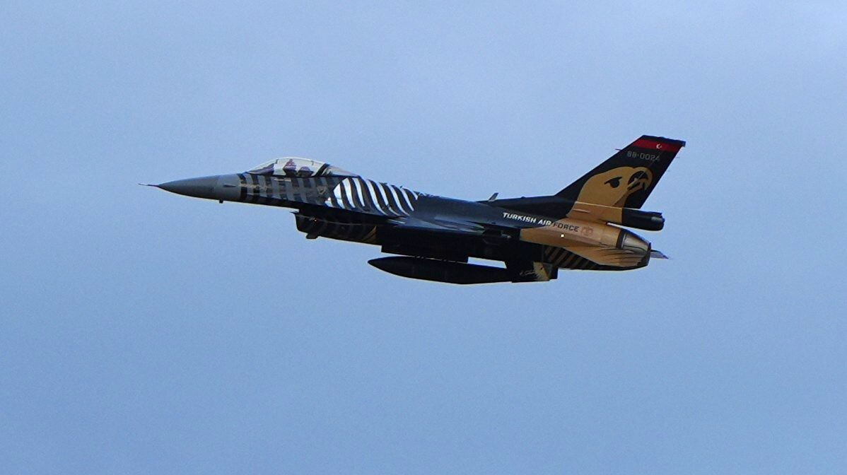 Balıkesir’in düşman işgalinden kurtuluşunun yıl dönümü etkinlikleri kapsamında SOLOTÜRK, Balıkesir