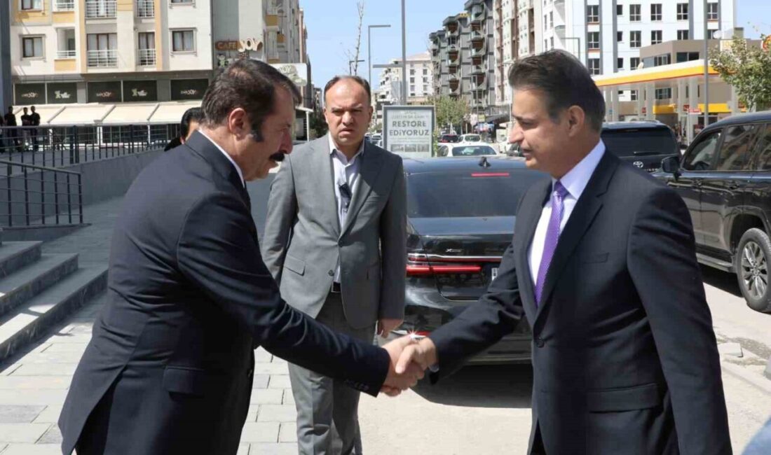 Irak Kürdistan Bölgesel Yönetimi Soran Valisi Halgord Şeyh Necib ve