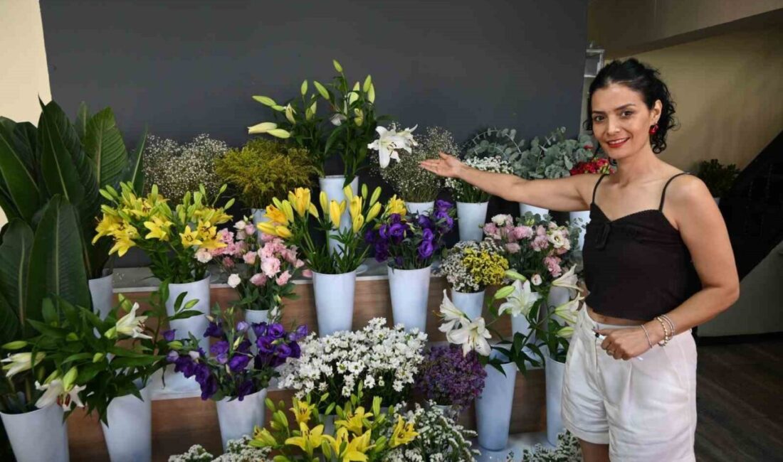 Sosyal medya trendleri, gençlerin çiçek tercihlerinde belirleyici rol oynuyor. Çiçekçi